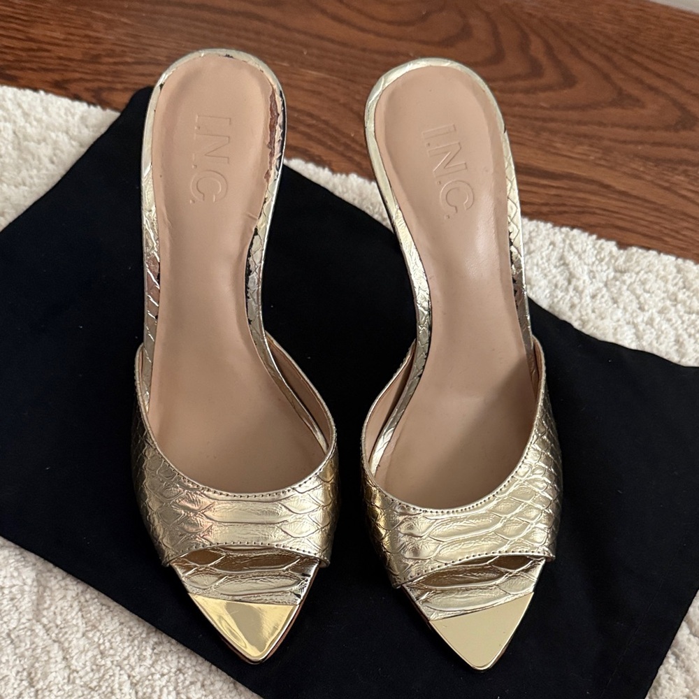 INC International Concepts Gold Textured Heels - Picture 2 of 5
